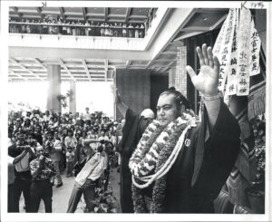STAR-ADVERTISER / 1972
                                Jesse Kuhaulua made a triumphant return to Hawaii in August 1972 after becoming the first foreigner to win the Emperors Cup in the centuries-old sport of sumo.